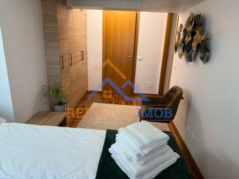 Unirii Apartament de vanzare cu 2 camere, suprafata de 77mp, zona Unirii